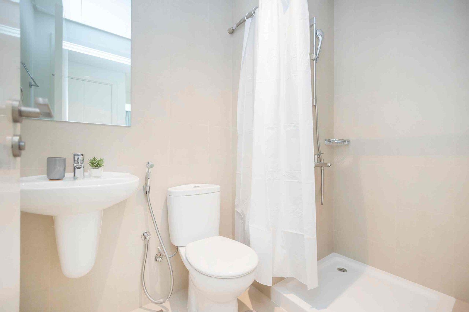 Luxe 3BR APT at downtown views With Burj Views full screen image